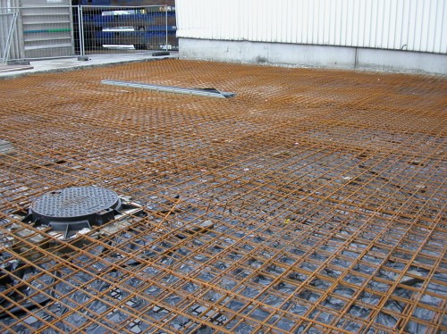 Aanleggen vloeistofdichte betonvloer.